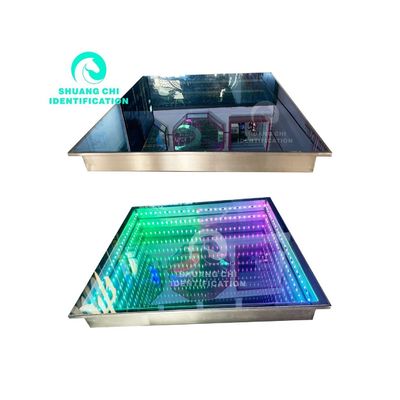 LED 液体タイル 床とサポート 暗くしたレンガ灯で 目覚ましいビジュアル