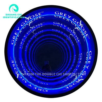 プラグ電源 高い雰囲気とLEDストライプルームのアップグレードのための近代的なネオン鏡