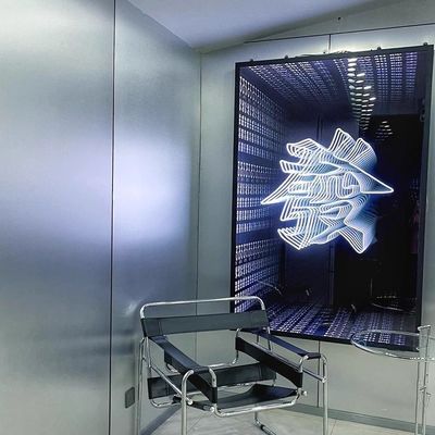 カスタマイズされたRGBアクリル鏡プレート ネオンライト 文字文字 無制限の鏡 電子サイン