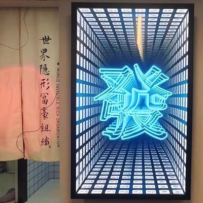 スクロールボルトで吊るしまたは固定 オーダーメイド形状サイズ LED 輝く文字のロゴ